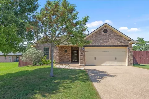 2105 Ella Ln, Bryan, TX 77802