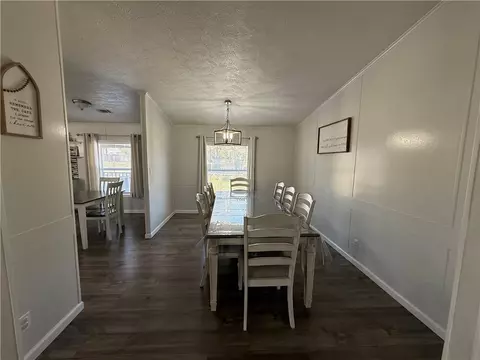 8628 Oakridge Dr, Bryan, TX 77808 photo 6