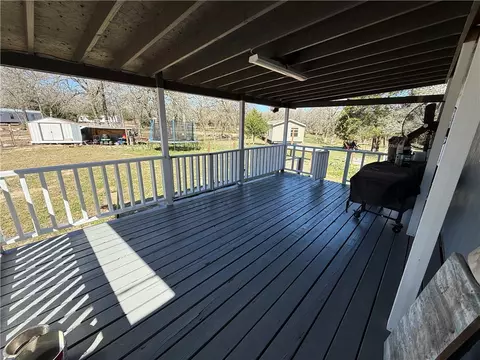 8628 Oakridge Dr, Bryan, TX 77808 photo 4