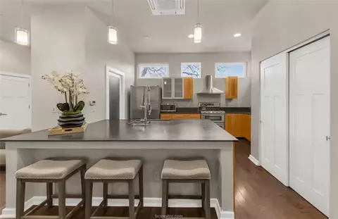 Kitchen - 505 E 24th St, Bryan, TX 77803 photo 3 of 6