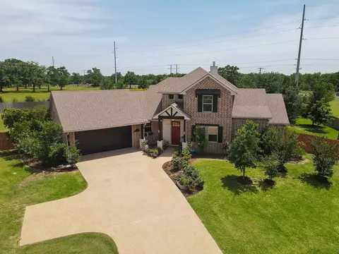 18084 Morning Dove Cir, College Station, TX 77845