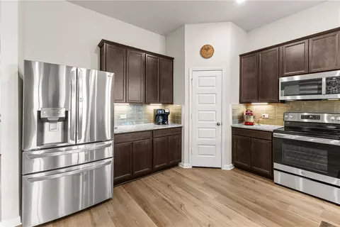Kitchen - 1929 Chief St, Bryan, TX 77807 photo 3 of 5