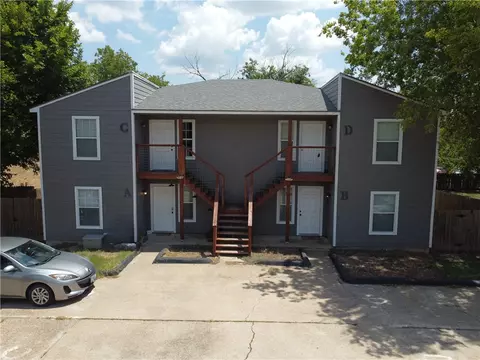 310 Manuel Drive A-d, College Station, TX 77840