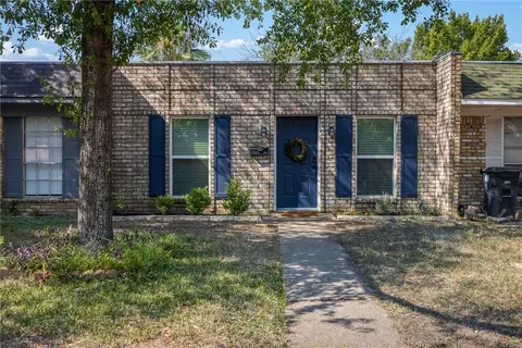 1612 Leona Dr, College Station, TX 77840
