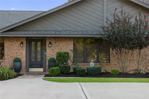 813 N Gray St, Caldwell, TX 77836