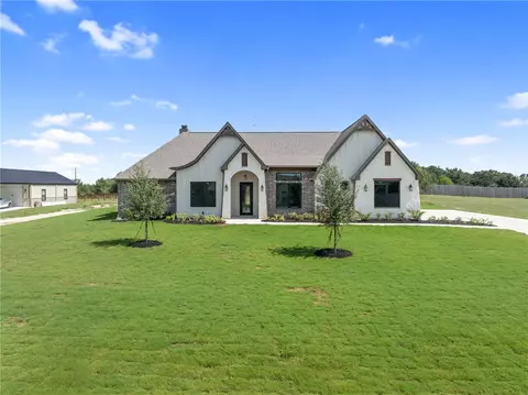 6674 Ridgeview Estates Ln, Bryan, TX 77808