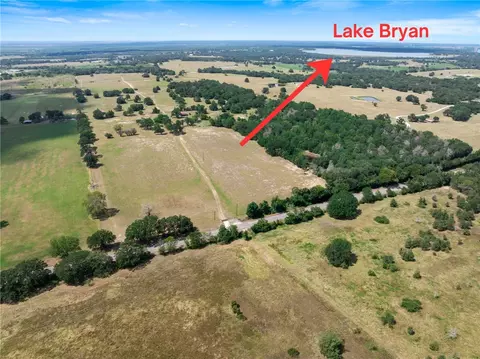4796 Britten Rd, Bryan, TX 77807 photo 6