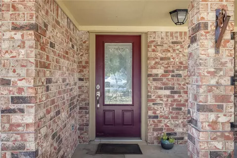 Entry Way - 3920 Sierra Ct, Bryan, TX 77802 photo 1 of 1