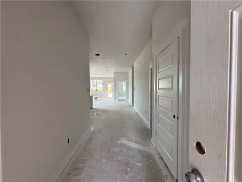 1387 Kingsgate Dr, Bryan, TX 77807 photo 2