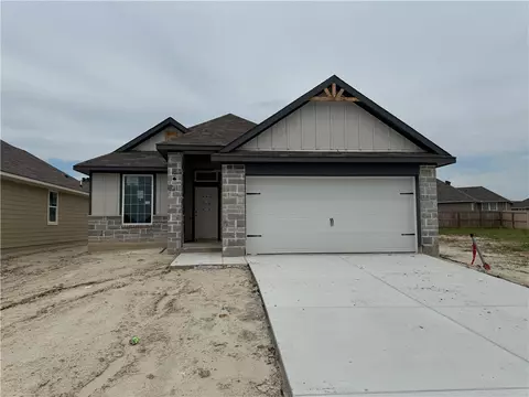 2206 Terrilyn Ct, Bryan, TX 77807