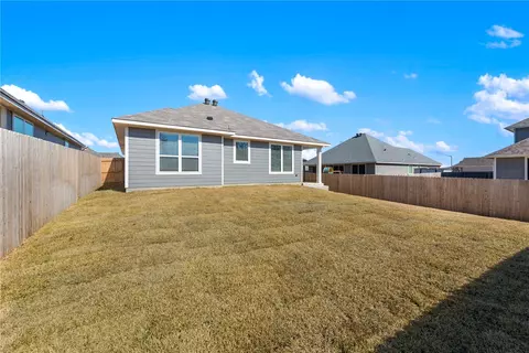 Exterior - 1394 Kingsgate Dr, Bryan, TX 77807 photo 7 of 8