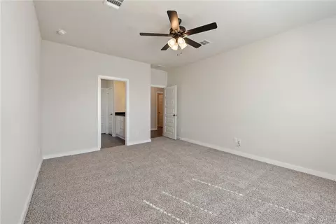 Bedroom - 1394 Kingsgate Dr, Bryan, TX 77807 photo 7 of 7