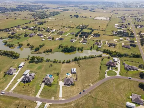 View/Area - 4724 Blazing Trl, Bryan, TX 77808 photo 7 of 8