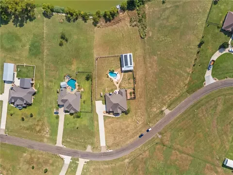 View/Area - 4724 Blazing Trl, Bryan, TX 77808 photo 6 of 8