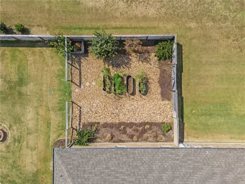 Exterior - 4724 Blazing Trl, Bryan, TX 77808 photo 9 of 9