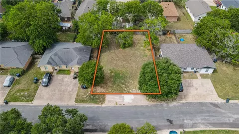 1116 Georgia St, College Station, TX 77840
