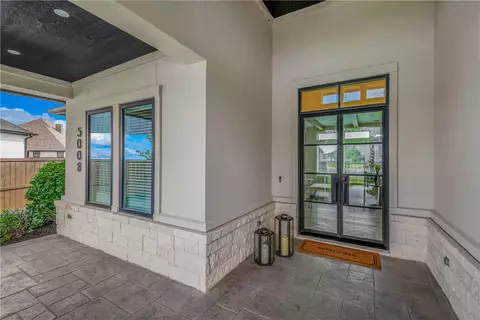 Entry Way - 5008 Grayson Way, Bryan, TX 77802 photo 1 of 3