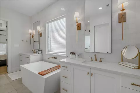 Bath - 5008 Grayson Way, Bryan, TX 77802 photo 6 of 6