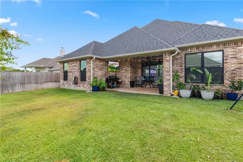 3033 Teller Dr, Bryan, TX 77808 photo 7