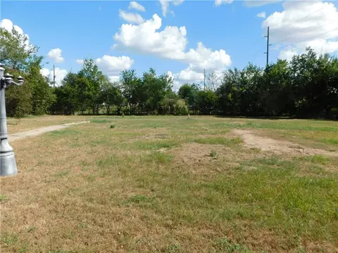 3606 Rabbit Ln, Bryan, TX 77808 photo 22