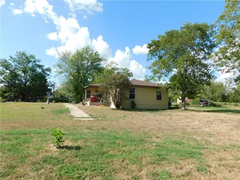 3606 Rabbit Ln, Bryan, TX 77808 photo 5