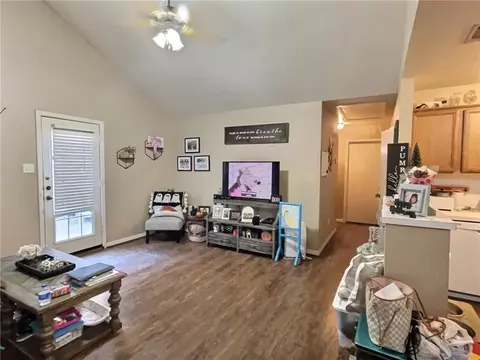 932 Sun Meadow Street 932-934, College Station, TX 77845