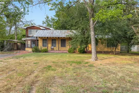 309 Pershing Ave, College Station, TX 77840