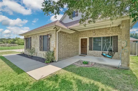 2501 Leyla Ln, College Station, TX 77845