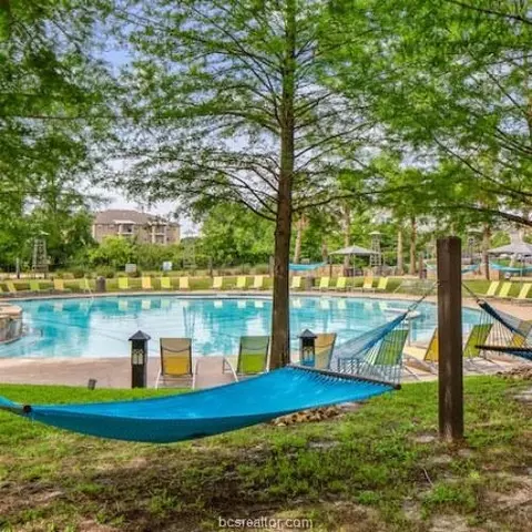 1725 Harvey Mitchell Parkway S 2233, College Station, TX 77840