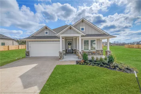 3712 Panola Park Dr, College Station, TX 77845