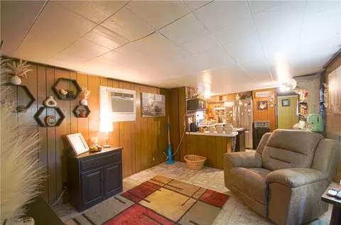 422 Barbara, Somerville, TX 77879 photo 6