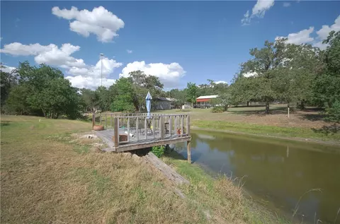 422 Barbara, Somerville, TX 77879 photo 2