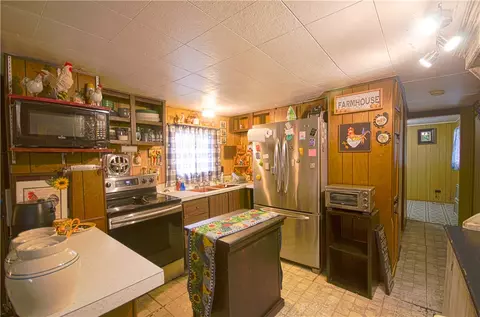 422 Barbara, Somerville, TX 77879 photo 11