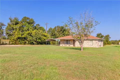 18633 E Hwy 79, Gause, TX 77857