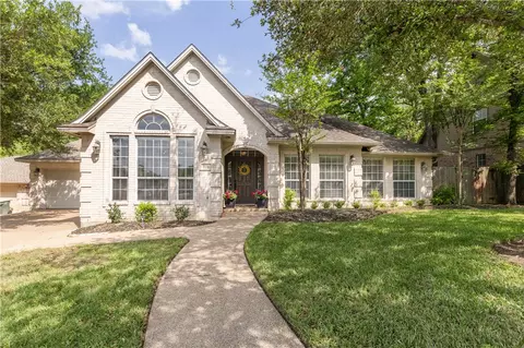 808 Southern Hills Ct, College Station, TX 77845