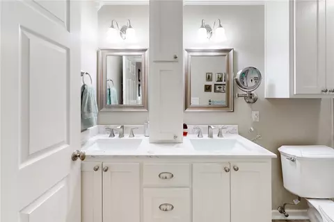 Bath - 3710 Mancuso Rd, Bryan, TX 77808 photo 1 of 4