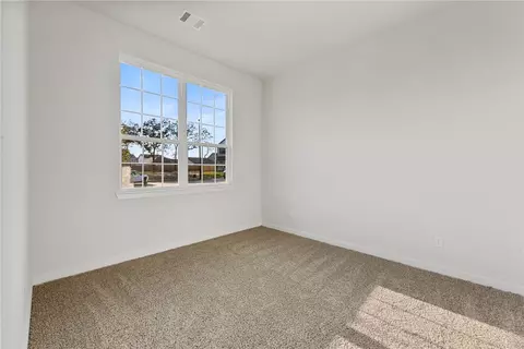 6045 Badger St, Bryan, TX 77807 photo 5