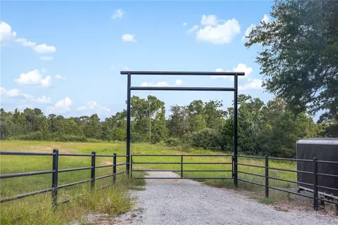 8980 Fm 1511, Oakwood, TX 75831