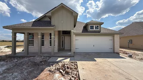 7801 Redbud Rd, Navasota, TX 77868