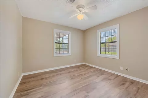 Bedroom - 231 Moss St, Bryan, TX 77803 photo 5 of 10