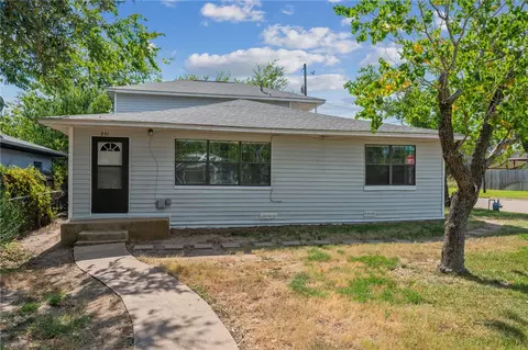 Exterior - 231 Moss St, Bryan, TX 77803 photo 2 of 3