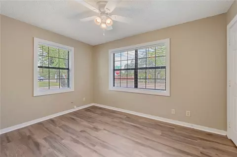 Bedroom - 231 Moss St, Bryan, TX 77803 photo 1 of 10