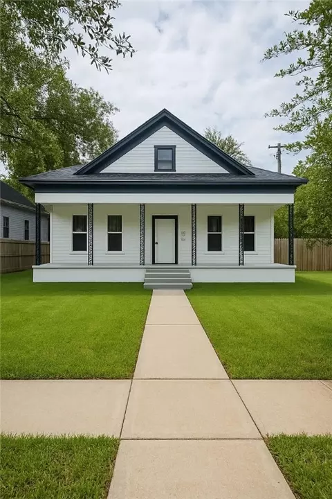 500 Cedar St, Hearne, TX 77859