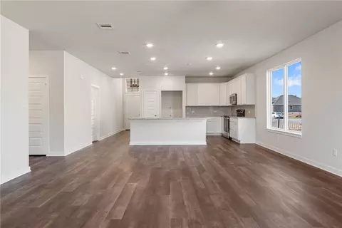 Living - 6077 Badger St, Bryan, TX 77807 photo 7 of 10