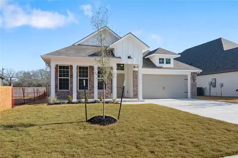 Exterior - 6077 Badger St, Bryan, TX 77807 photo 4 of 5