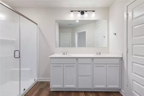 Bath - 6077 Badger St, Bryan, TX 77807 photo 1 of 3