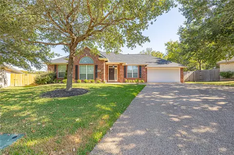 4422 Pickering Pl, College Station, TX 77845