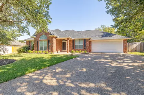4422 Pickering Pl, College Station, TX 77845