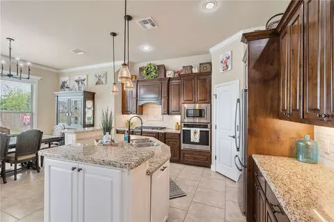 3048 Archer Cir, Bryan, TX 77808 photo 9