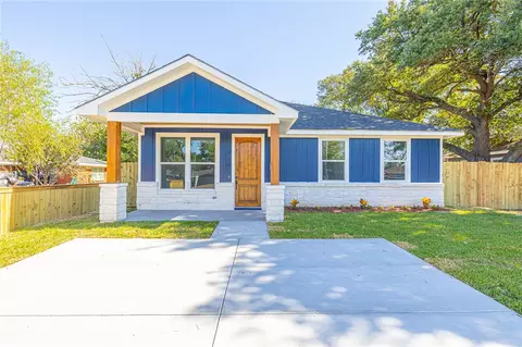 910 Hammond St, Bryan, TX 77803